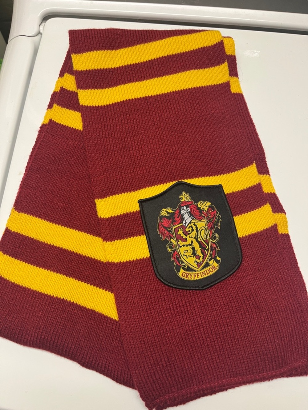 Gryffindor Scarf & Tie Set - Burgundy and Gold - Picture 2 of 5